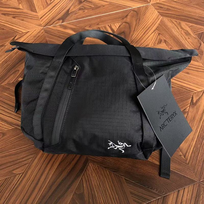 ARC TERYX BAGS (10)