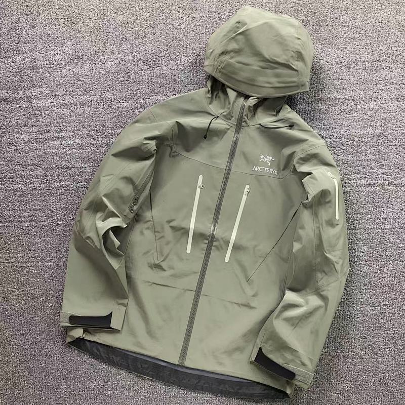 ARC TERYX JACKETS (37)