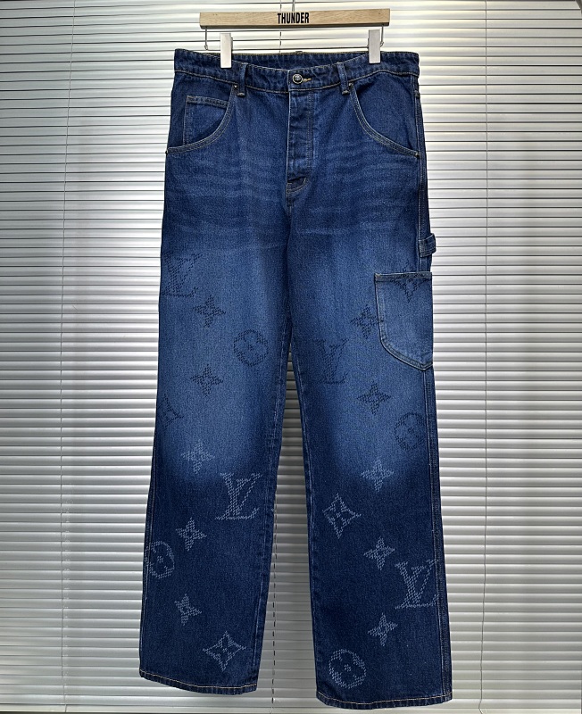 LOUIS VUITTON (47)