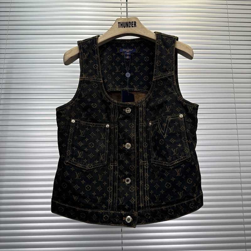 LOUIS VUITTON (98)