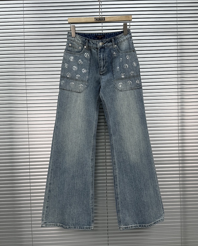 LOUIS VUITTON (8)