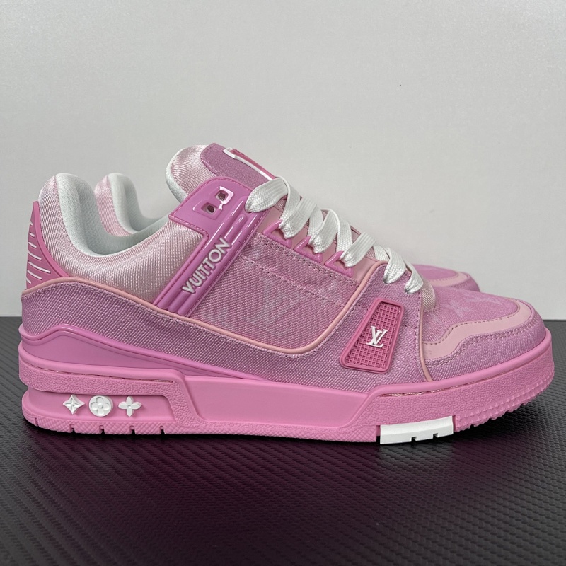 LOUIS VUITTON SNEAKERS (13)