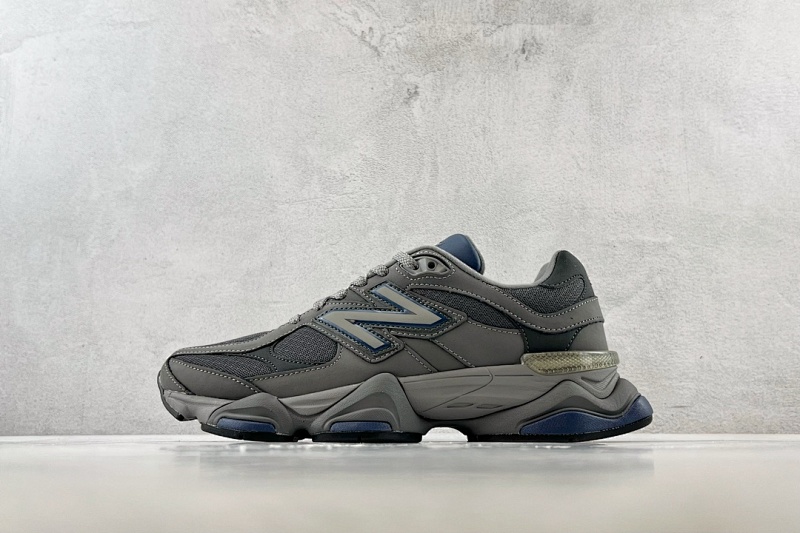 NEW BALANCE SNEAKERS (33)