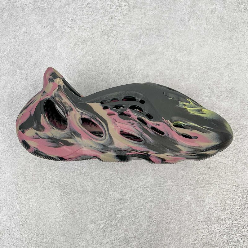 Yeezy Foam Runner (5)