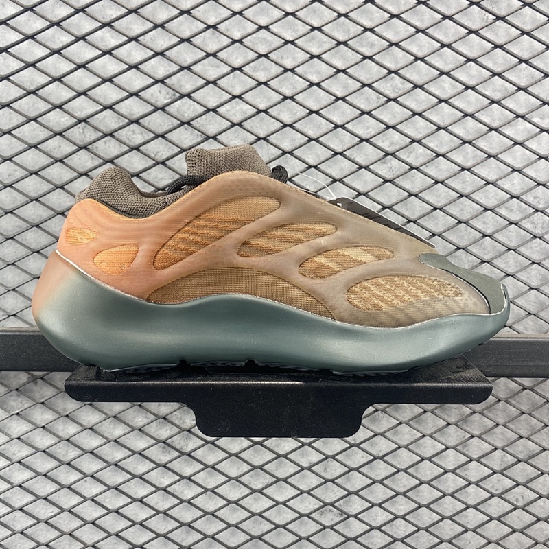 YEEZY 700 V3 Caramel Yellow