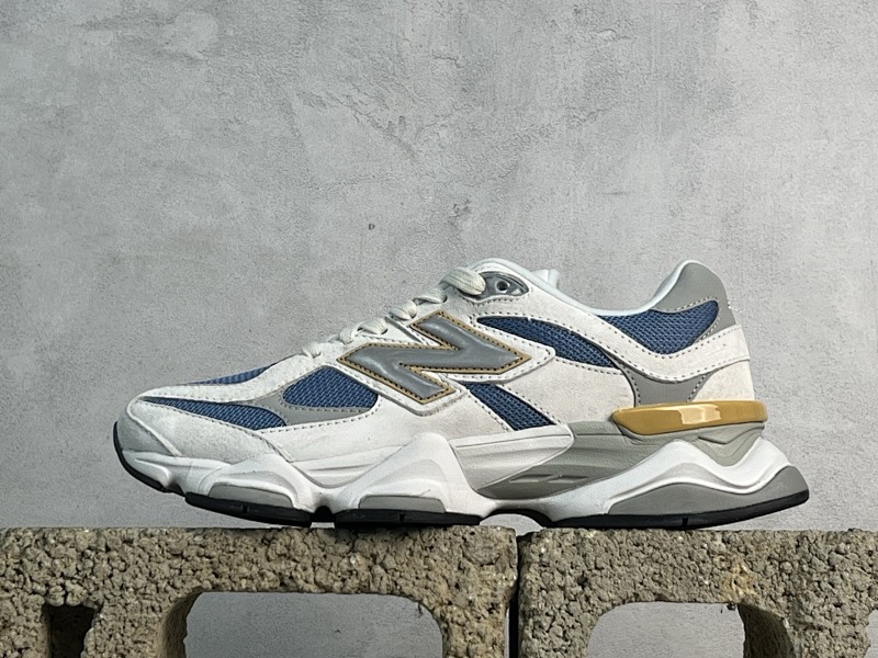 NEW BALANCE SNEAKERS (16)