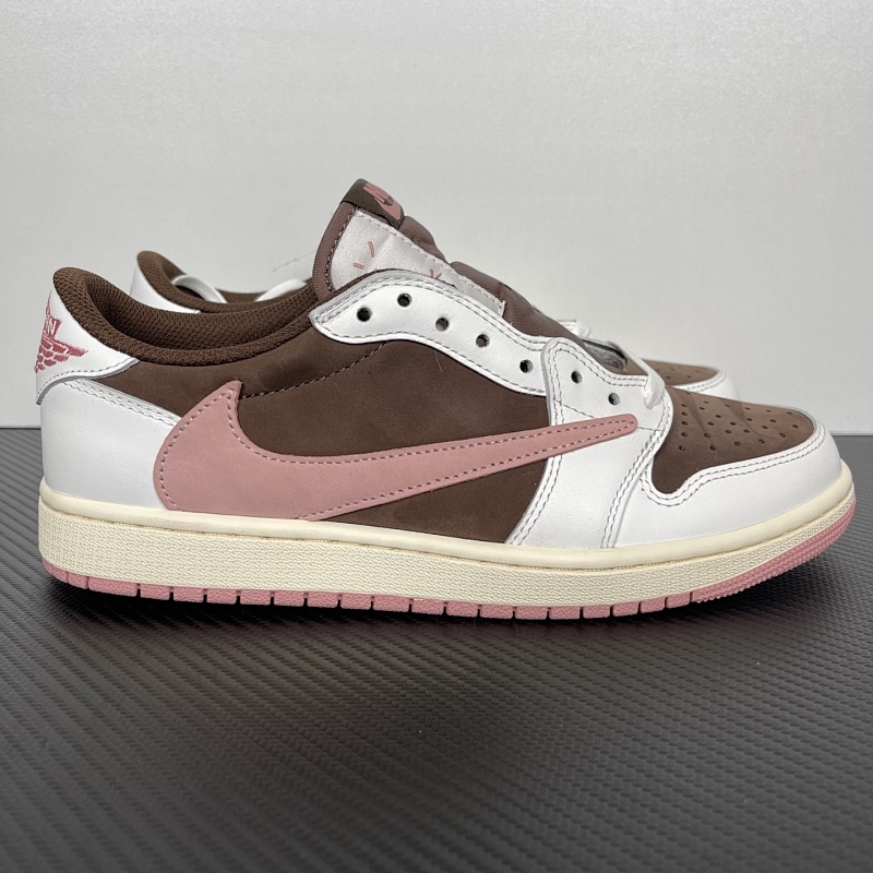 JORDAN AJ1 Low OG SP "Travis Scott"