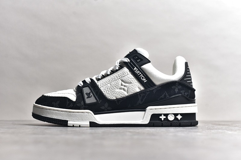 Louis Vuitton x Nike Air Force 1 (3)