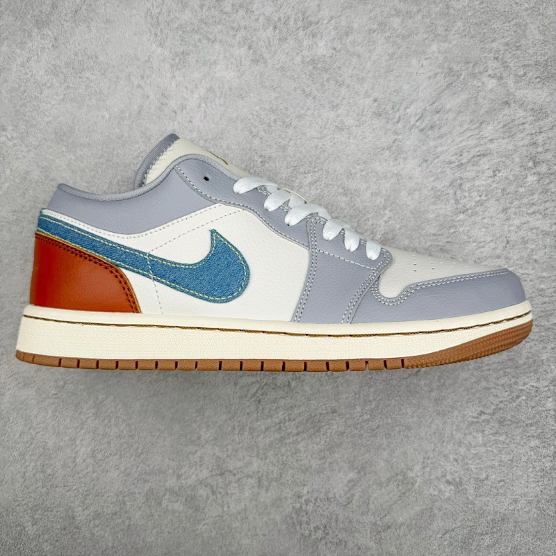 JORDAN AJ1 low cut white blue