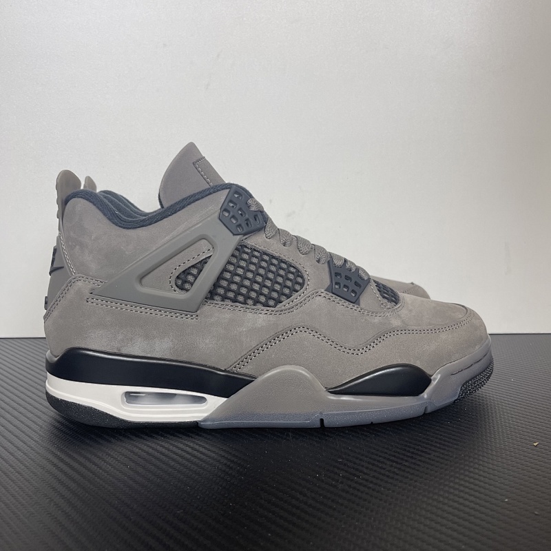Air Jordan 4 Retro "Brown"