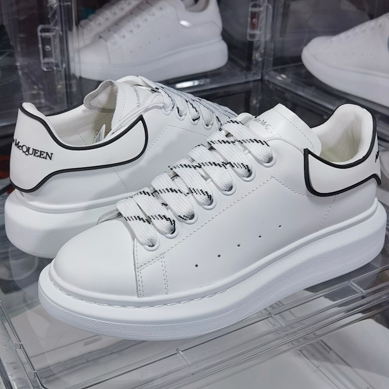 Alexander McQueen Oversized Sneaker
