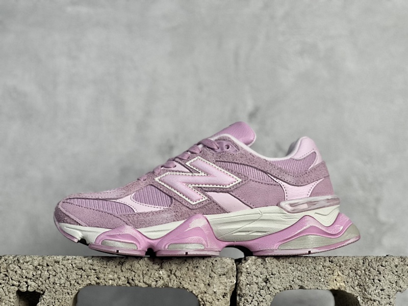 NEW BALANCE SNEAKERS (19)