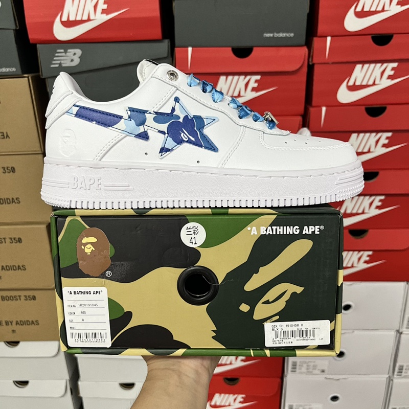 BAPE SNEAKERS (23)