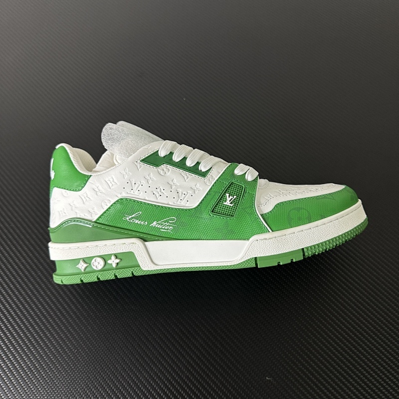LOUIS VUITTON SNEAKERS (4)