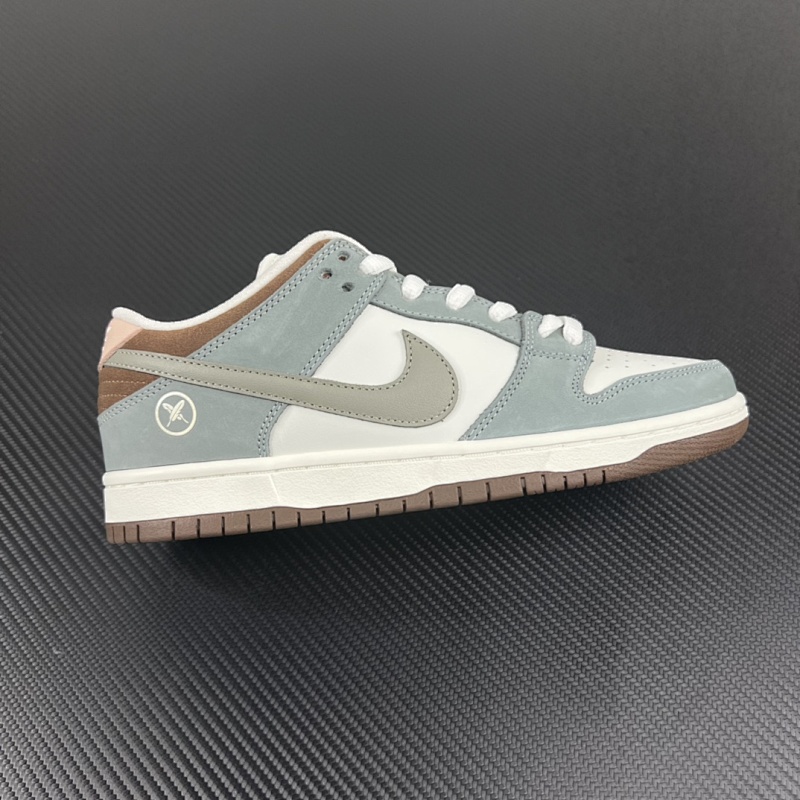 NIKE Dunk Low Grey Fog