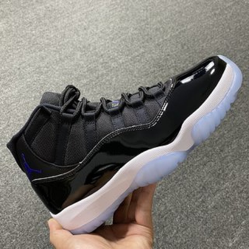 Air Jordan 11