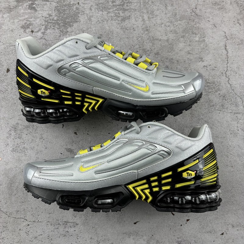 NIKE TN Plus 3.0 (3)