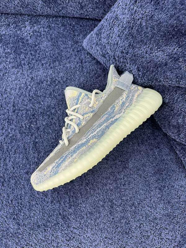Yeezy 350 V2 'Blue Tint'