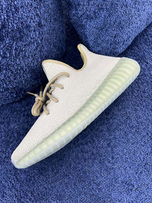 YEEZY Boost 350 V2 Ash Stone