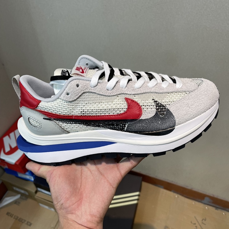 SACAI x Nike LDWaffle