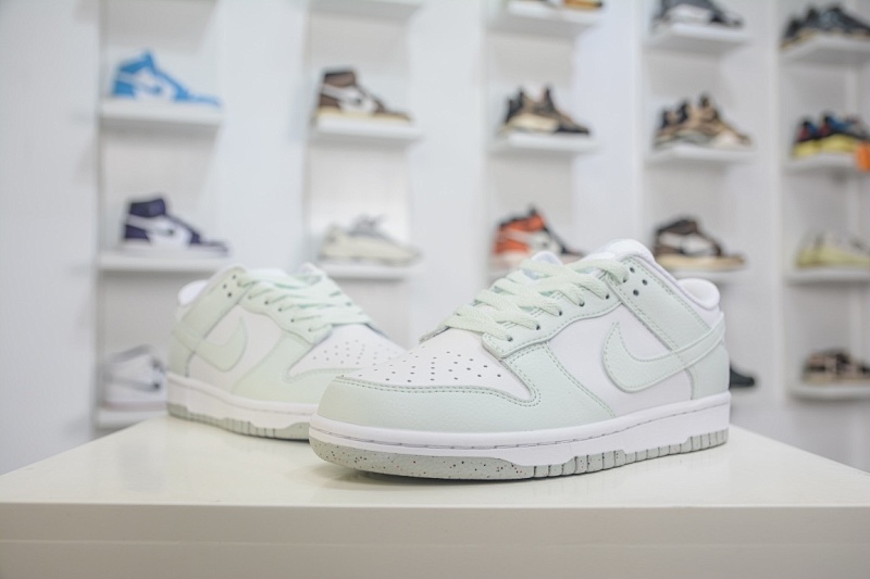 NIKE Dunk Low White Green