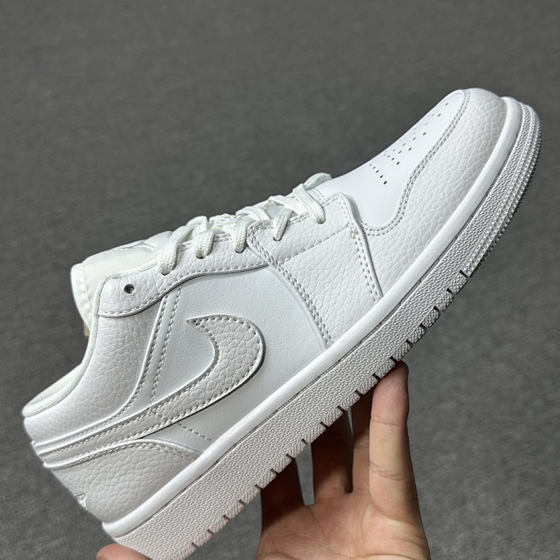 JORDAN AJ1 Low Cut Pure White