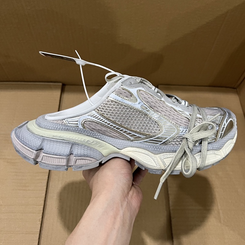 Balenciaga 3XL semi drag champagne