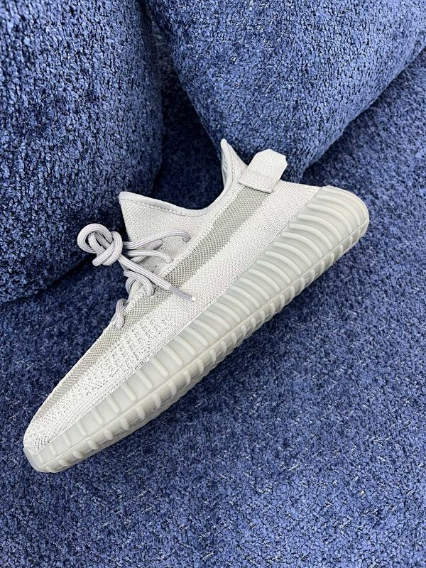 YEEZY 350 V2 "Stone"