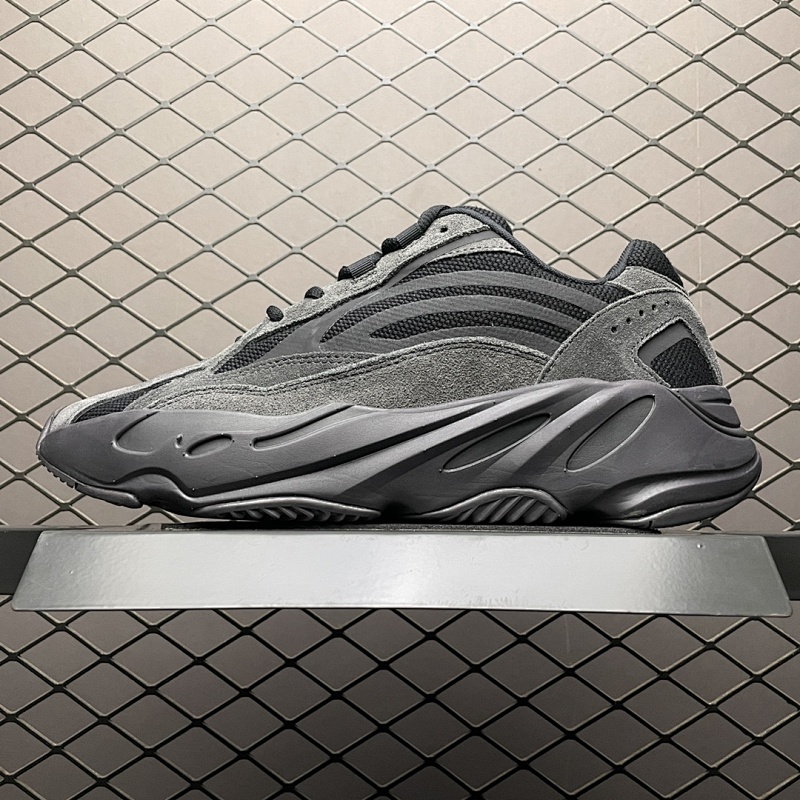 YEEZY 700 V2 Black Soul