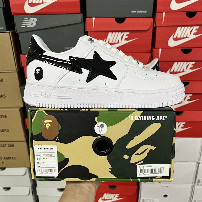 BAPE SNEAKERS (20)