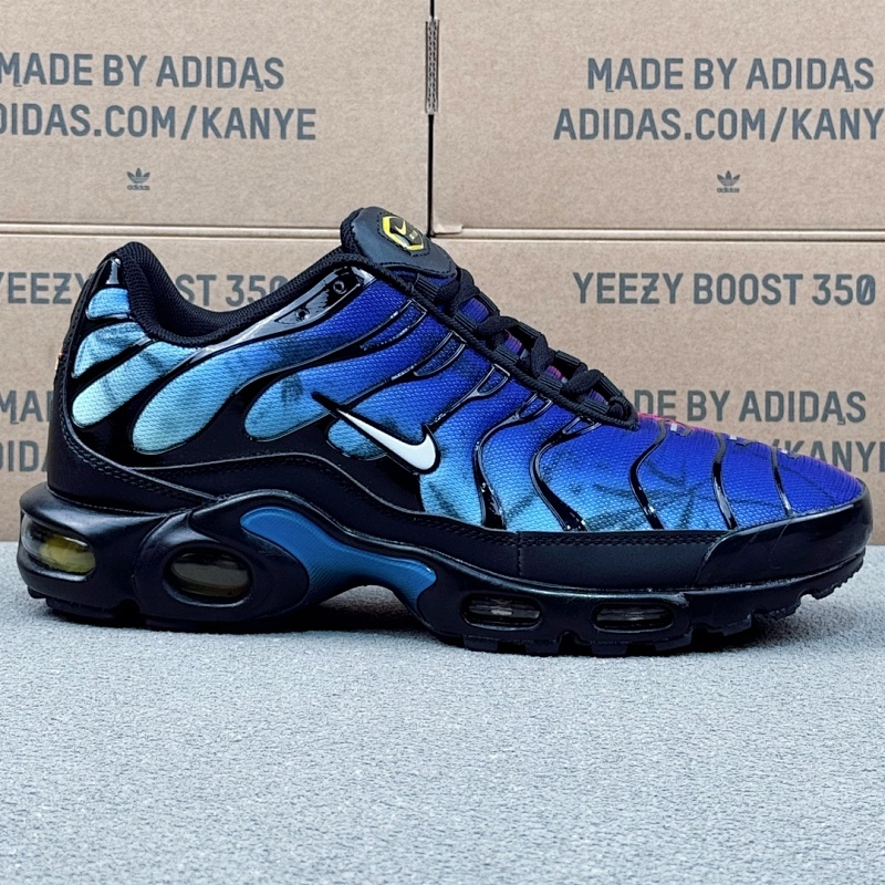 NIKE Air Max Plus Drift TN