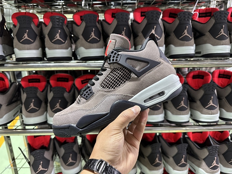 Air Jordan 4 Retro 'Taupe Haze'