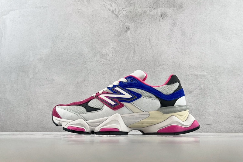 NEW BALANCE SNEAKERS (49)