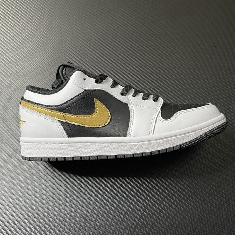 Air Jordan 1 Low Black/White/Gold