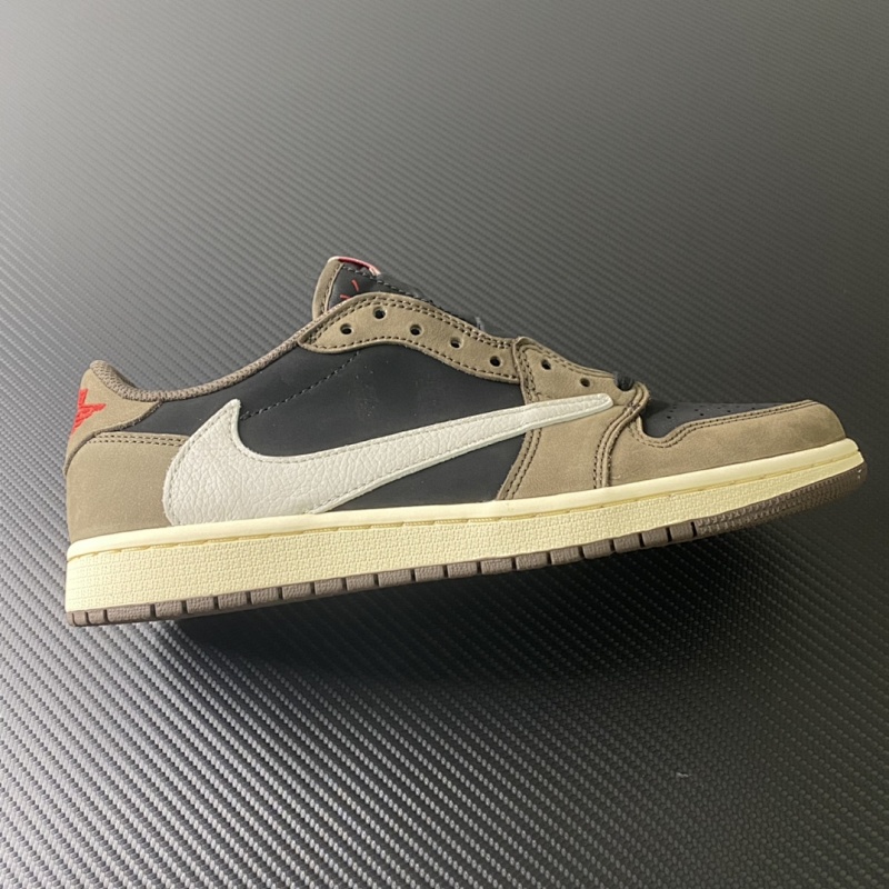 Travis Scott x Jordan Air Jordan 1 Low OG