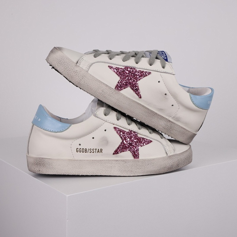 GOLDEN GOOSE SNEAKERS (2)