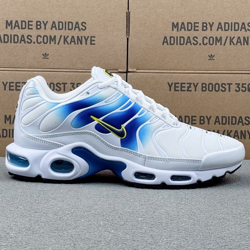 NIKE Air Max Plus Drift