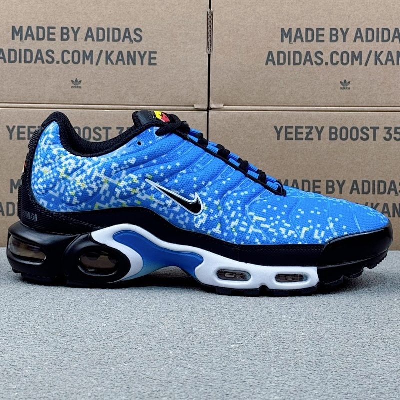 NIKE Air Max Plus Drift TN (16)