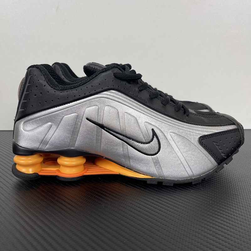 NIKE NK Shox MR4黑银橙