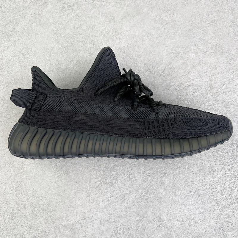 YEEZY 350黑武士