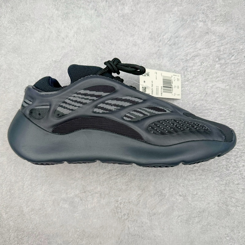 YEEZY 700 V3 Black Soul