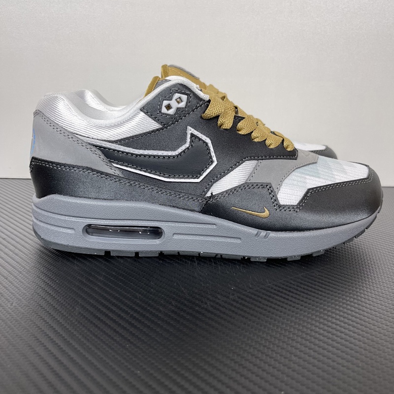 NIKE Air Max 1 黑灰