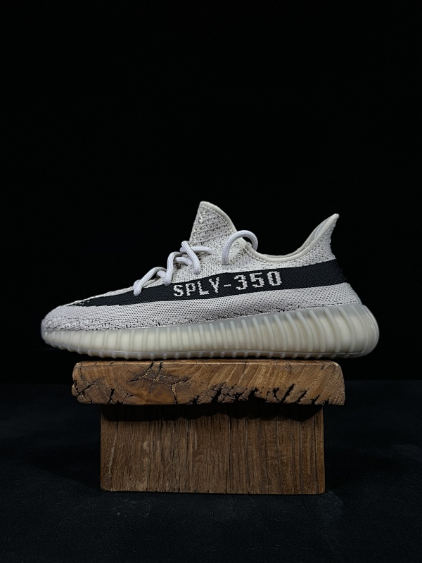 YEEZY 350 Sesame