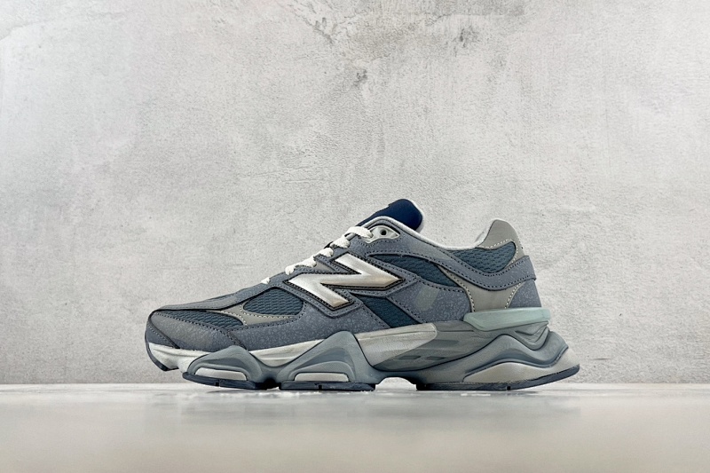 NEW BALANCE SNEAKERS (35)