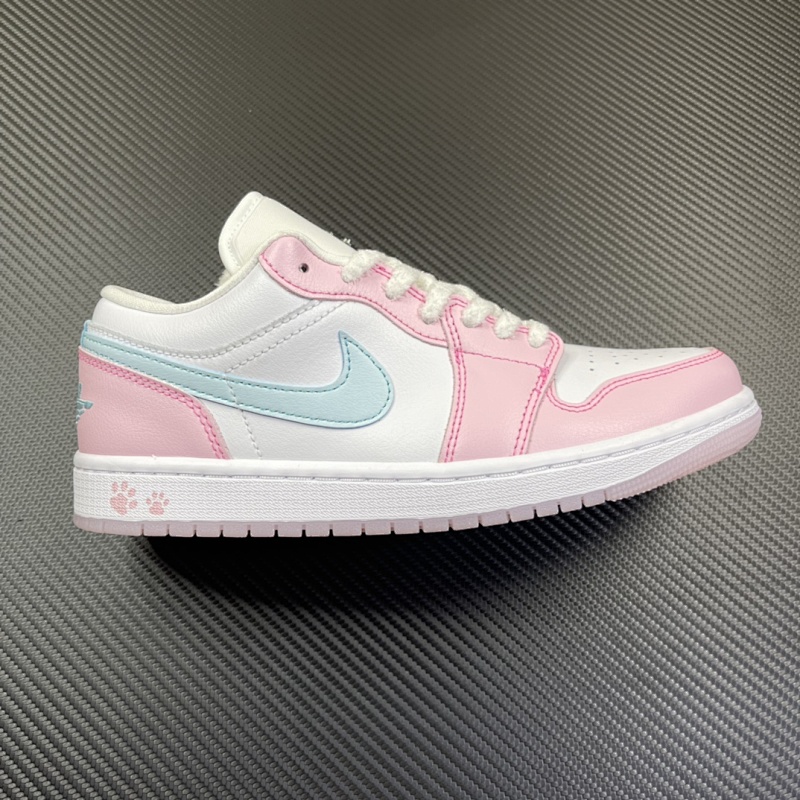 Air Jordan 1 Low (5)