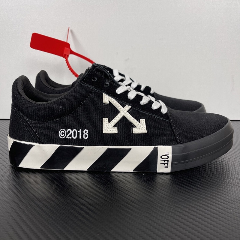 OFF WHITE SNEAKERS (29)