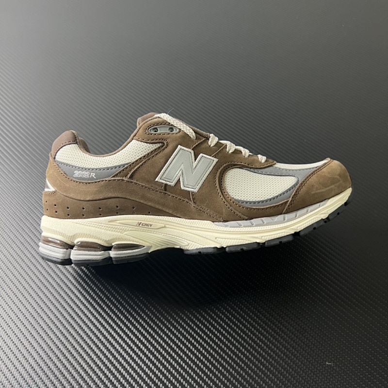 New Balance 2002R (5)
