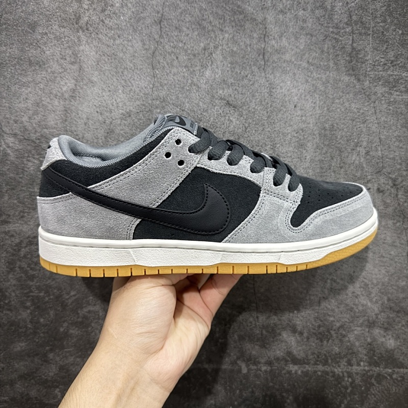 NIKE Dunk Low Grey/Black