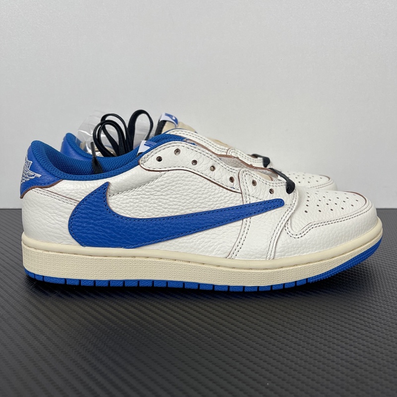 Air Jordan 1 Low OG (4)