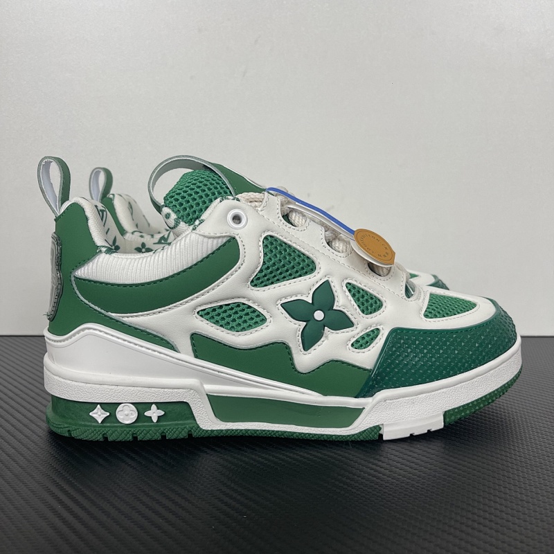 LOUIS VUITTON SNEAKERS (41)